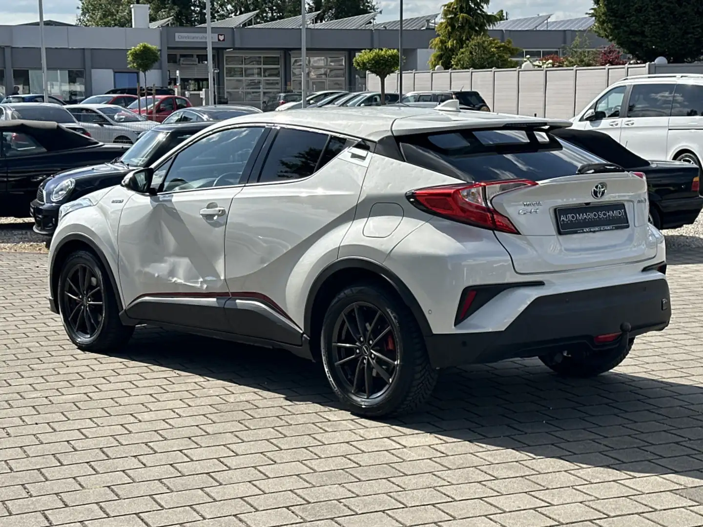 Toyota C-HR Hybrid Lounge CVT AHK RFK Blanc - 2