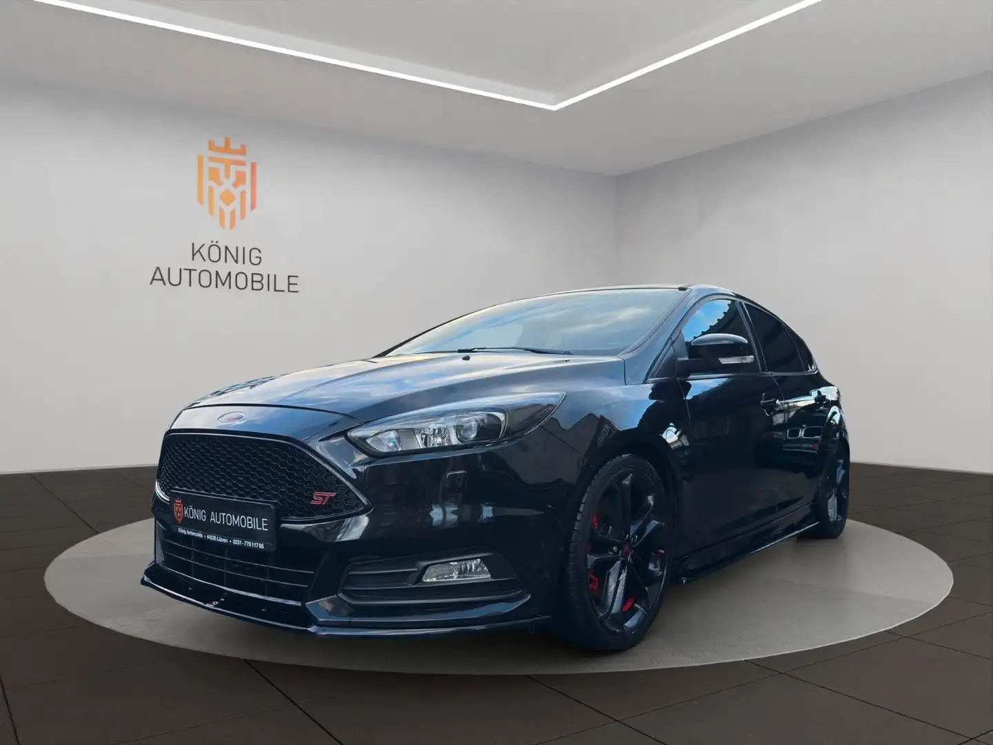 Ford Focus Lim. ST/RECARO/BI-XENON/LM/SHZ/NAV Schwarz - 1