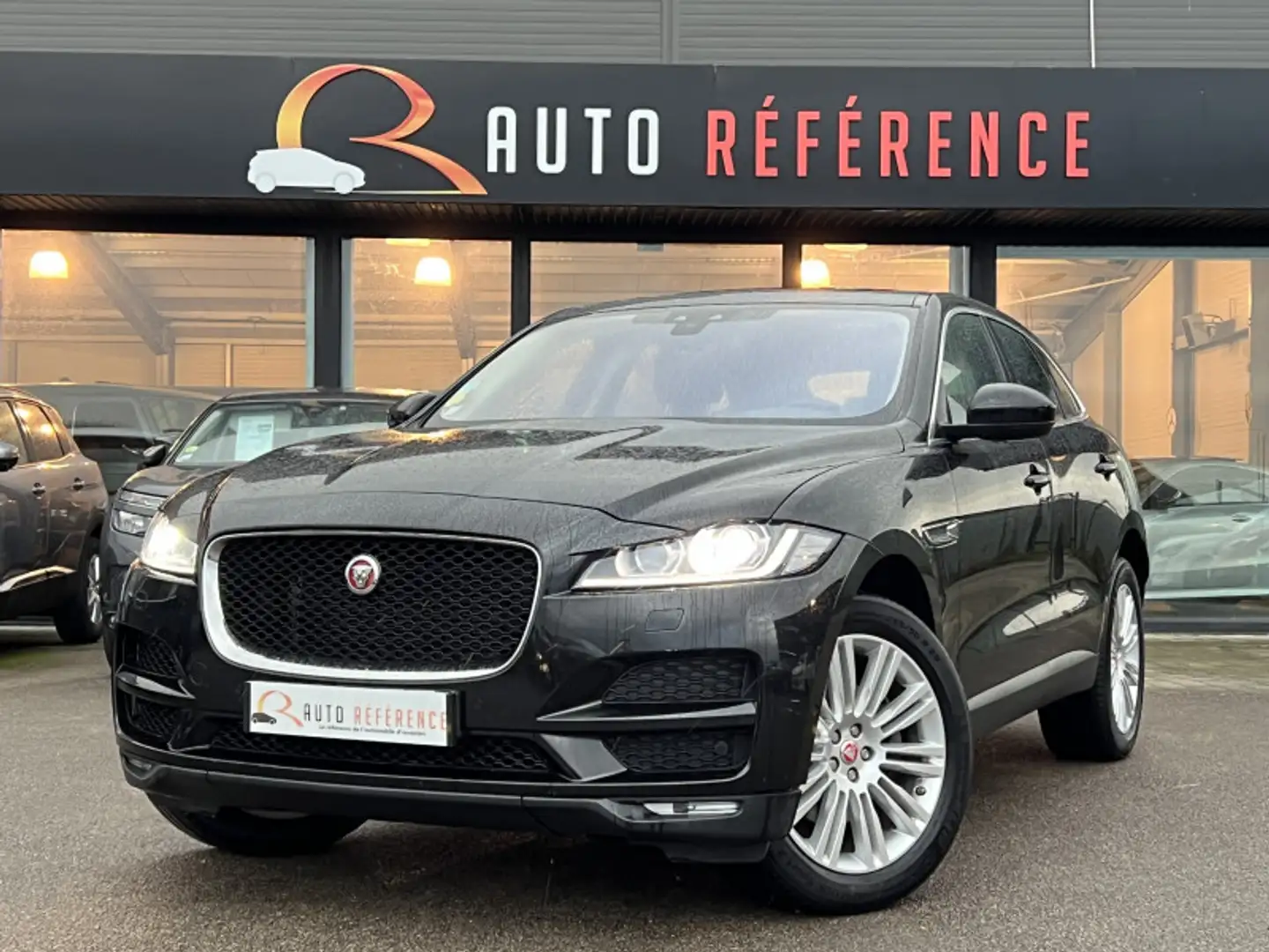 Jaguar F-Pace V6 3.0D 300CH PORTFOLIO 4X4 BVA8 TOIT OUVRANT / ME - 1