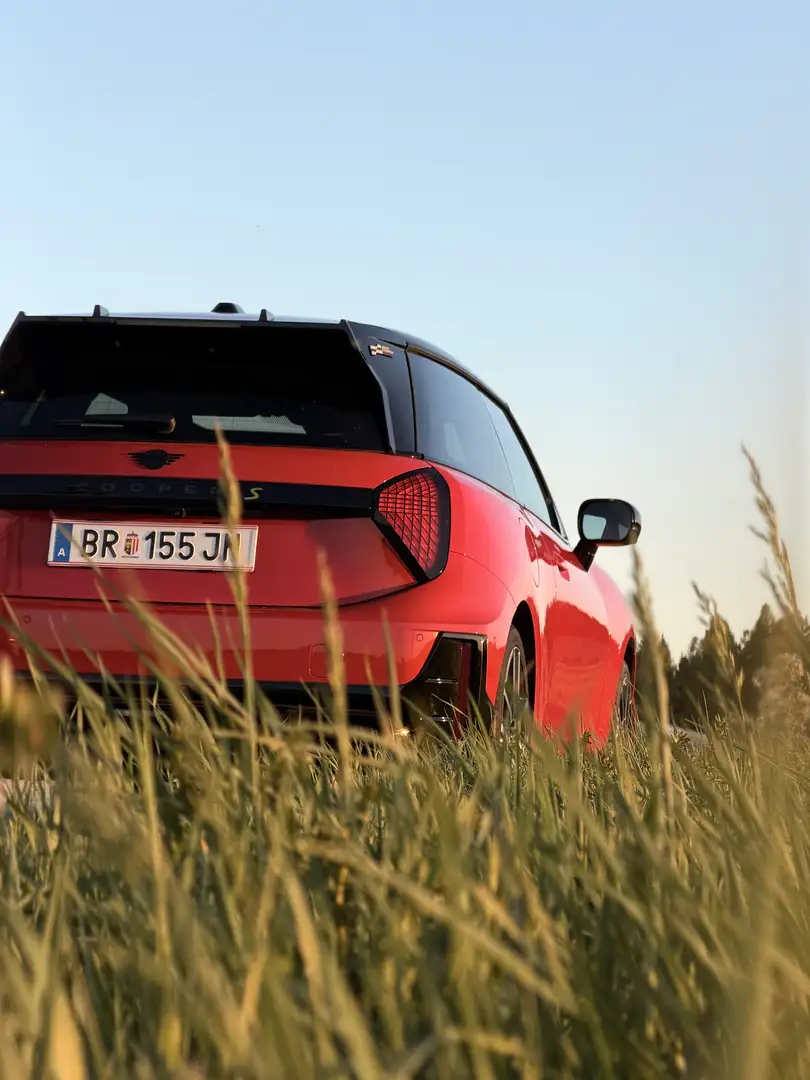 MINI Cooper SE Paket XL Rot - 1