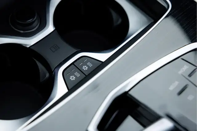 BMW X5 view 15