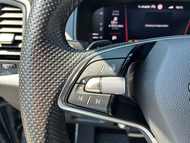Skoda Karoq 4x4 Sportline TDI DSG — photo 14
