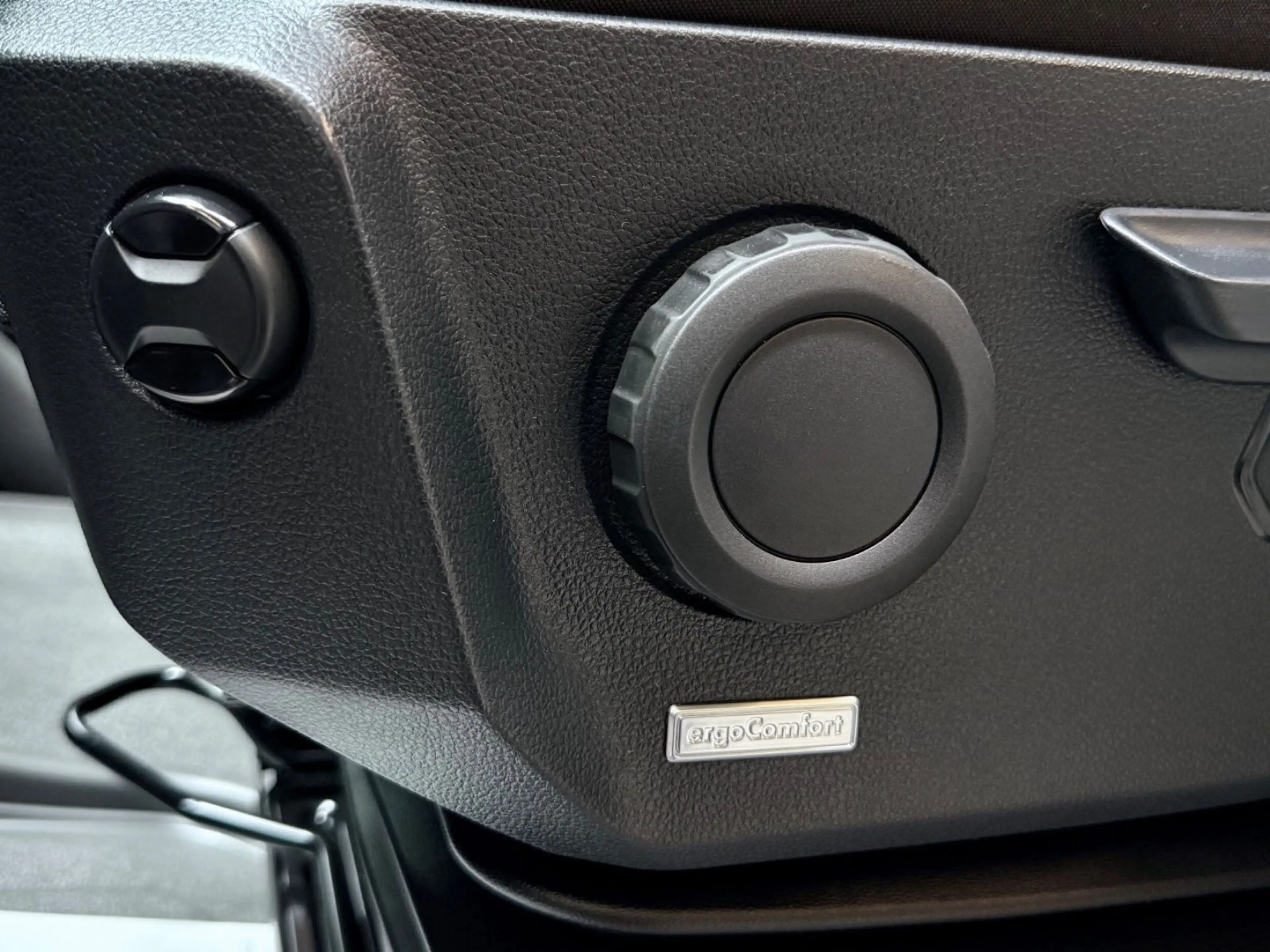 Volkswagen Crafter 2.0 TDI L4H3 AUTOMATIK CAM KLIMA TEMPOMA — photo 15
