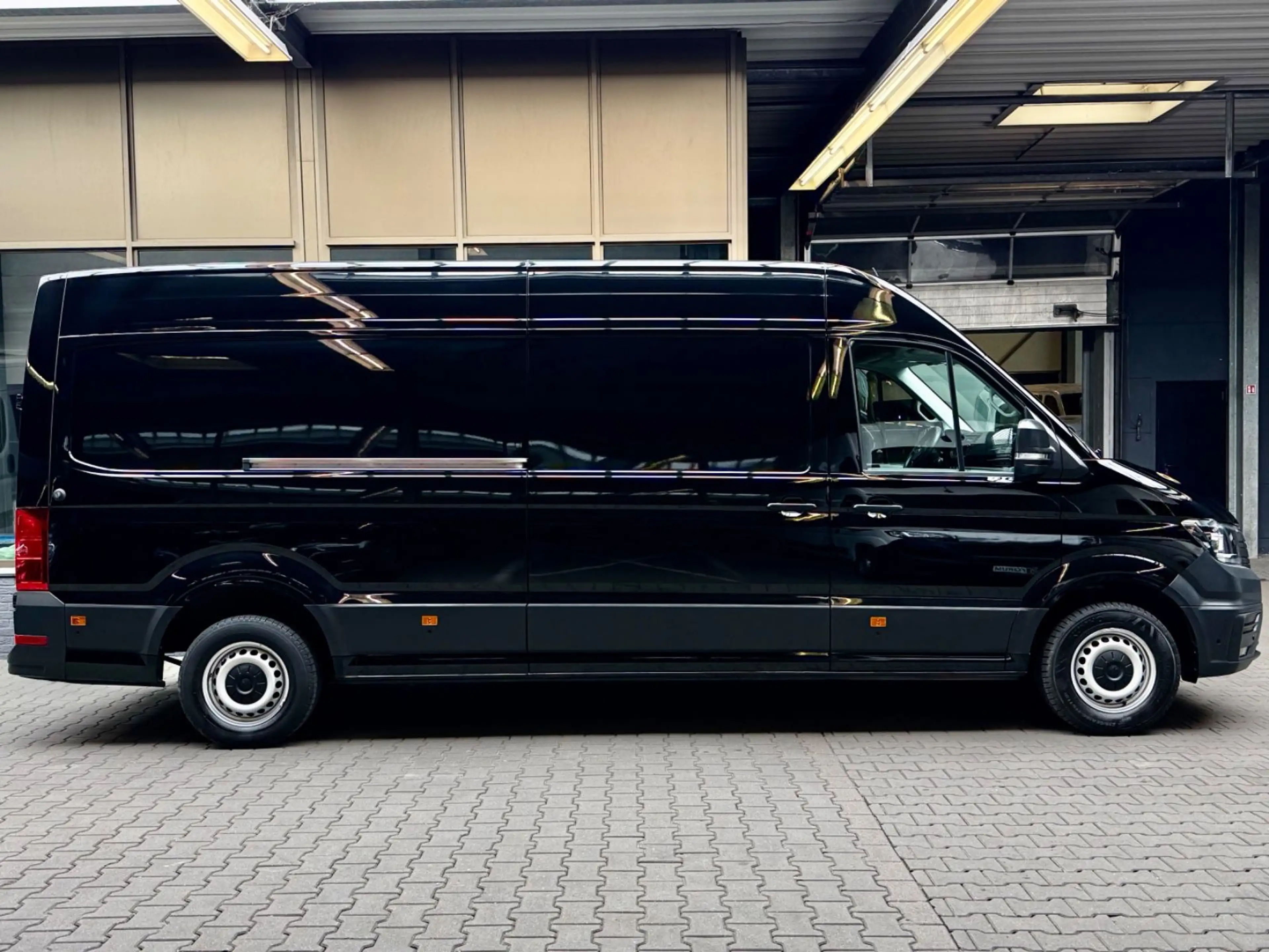 Volkswagen Crafter 2.0 TDI L4H3 AUTOMATIK CAM KLIMA TEMPOMA — photo 12