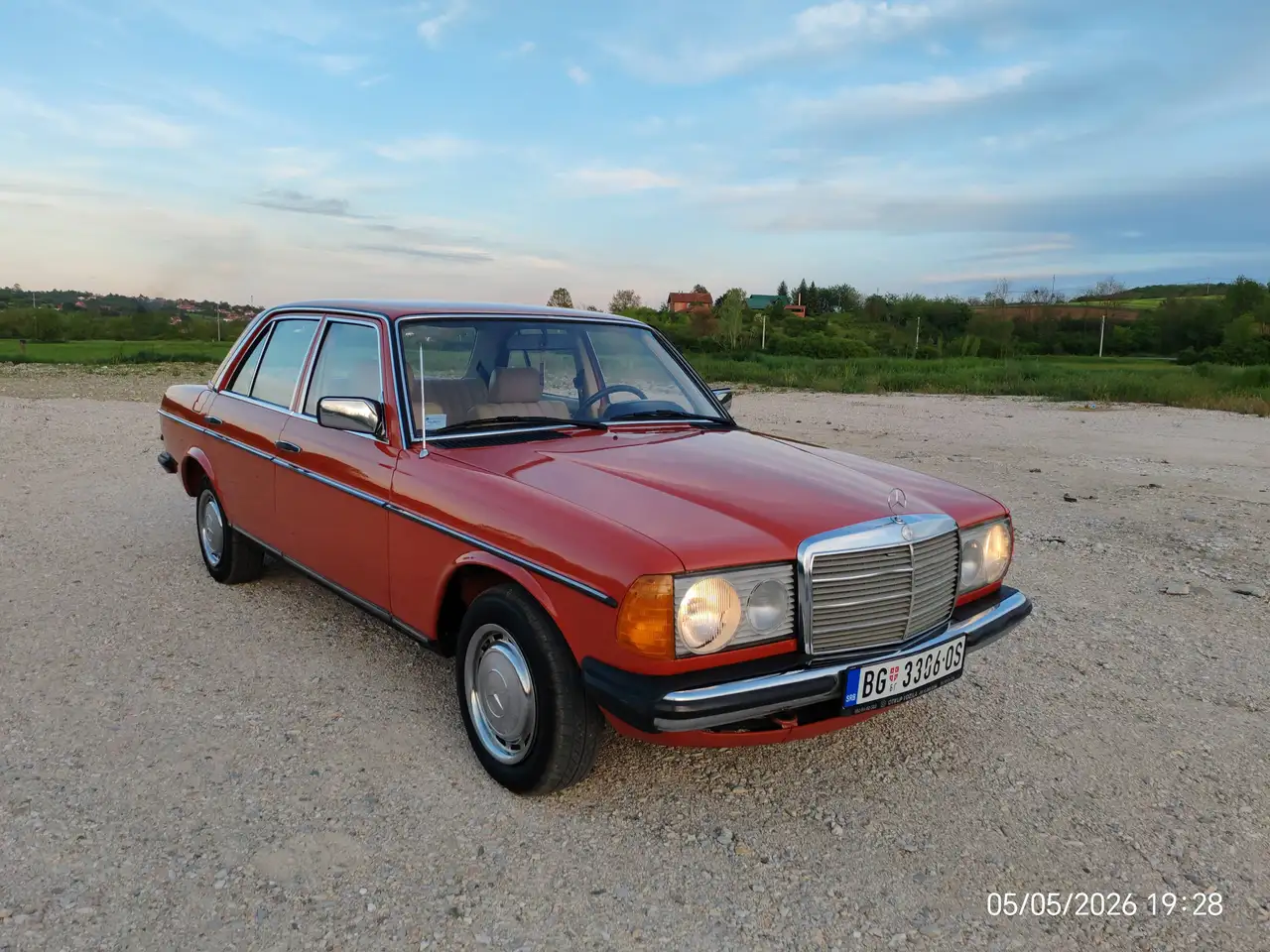 Mercedes-Benz E 200 W123 200D, foto 5