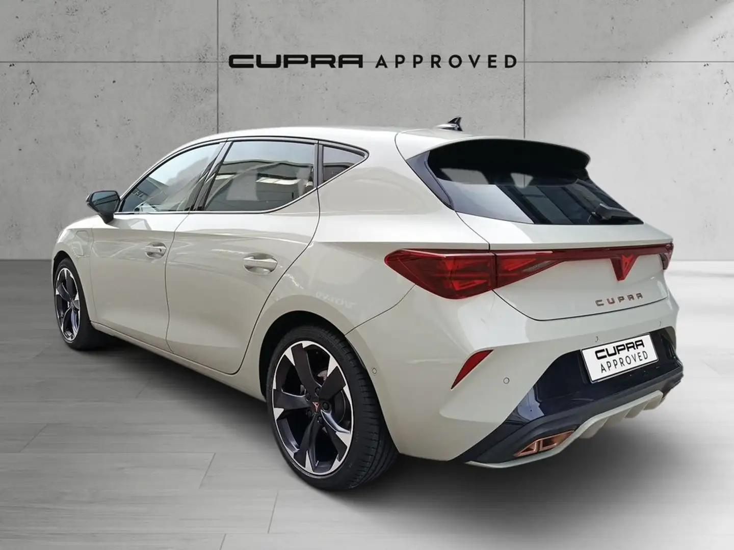 CUPRA Leon 1.5 TSI e-Hybrid 150kW DSG Gris - 2