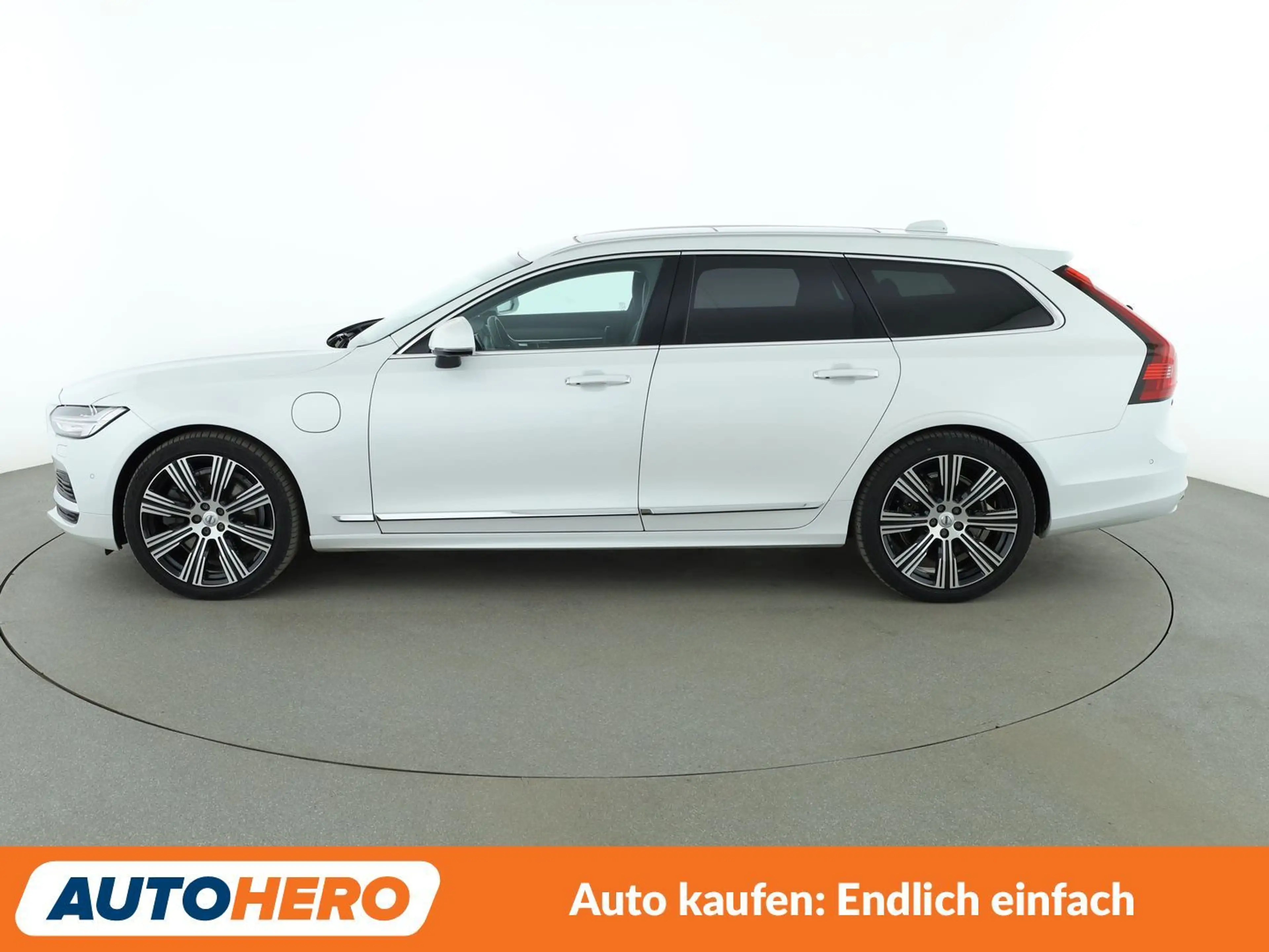 Volvo V90 2.0 T6 Twin Engine Recharge Inscription AWD Aut. — photo 3