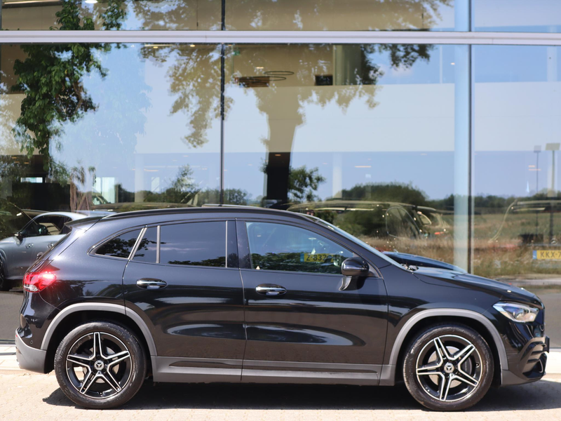Mercedes-Benz GLA 200 Business Solution AMG — photo 5