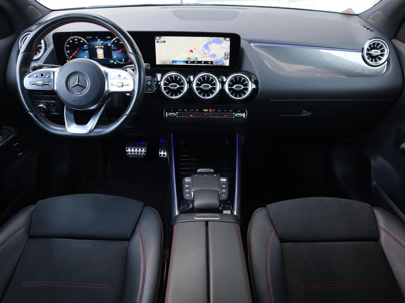 Mercedes-Benz GLA 200 Business Solution AMG — photo 15