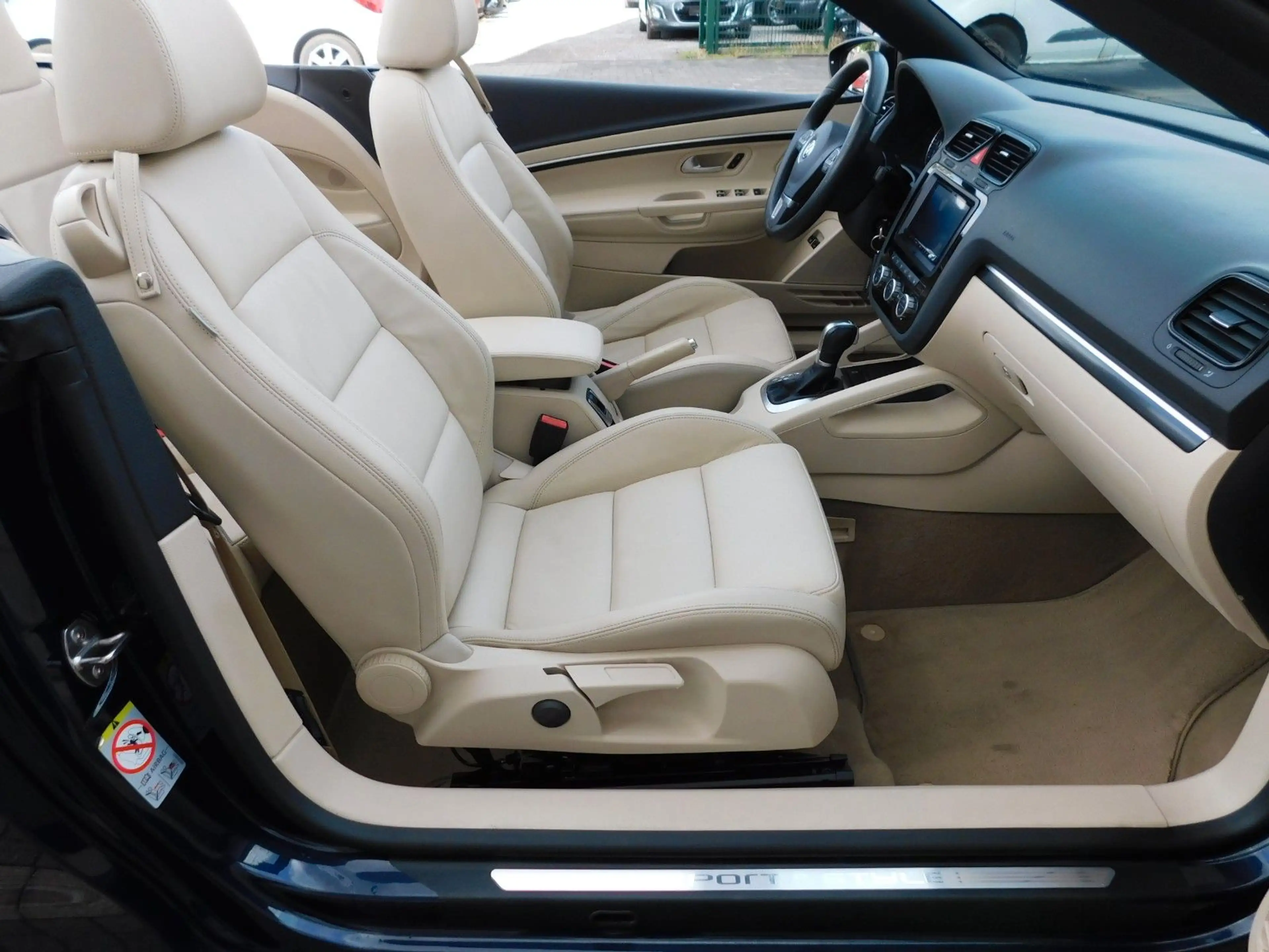 Volkswagen Eos Cabriolet 2.0 TDI DSG/Leder/PDC/Sport Paket — photo 15