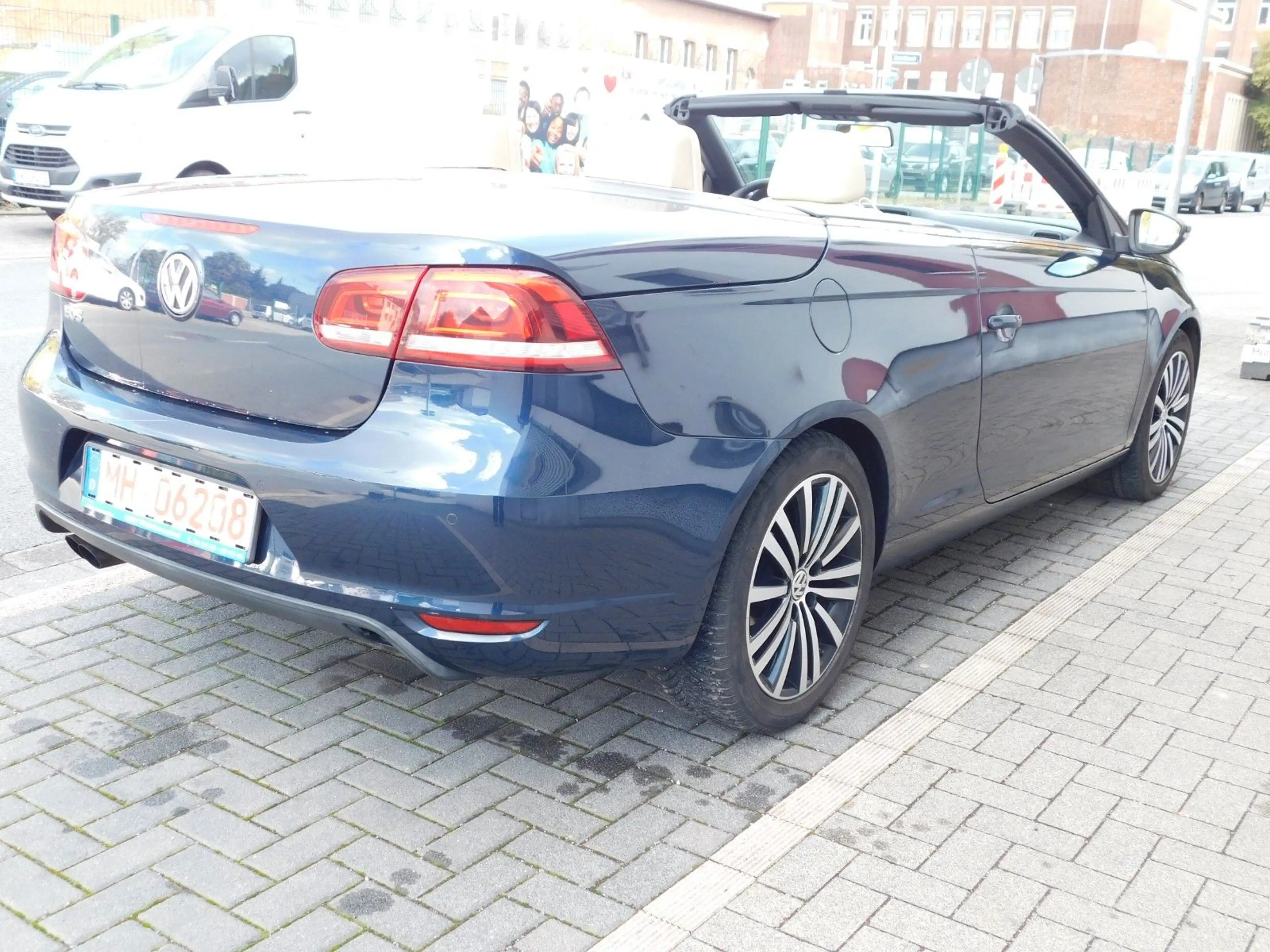 Volkswagen Eos Cabriolet 2.0 TDI DSG/Leder/PDC/Sport Paket — photo 4