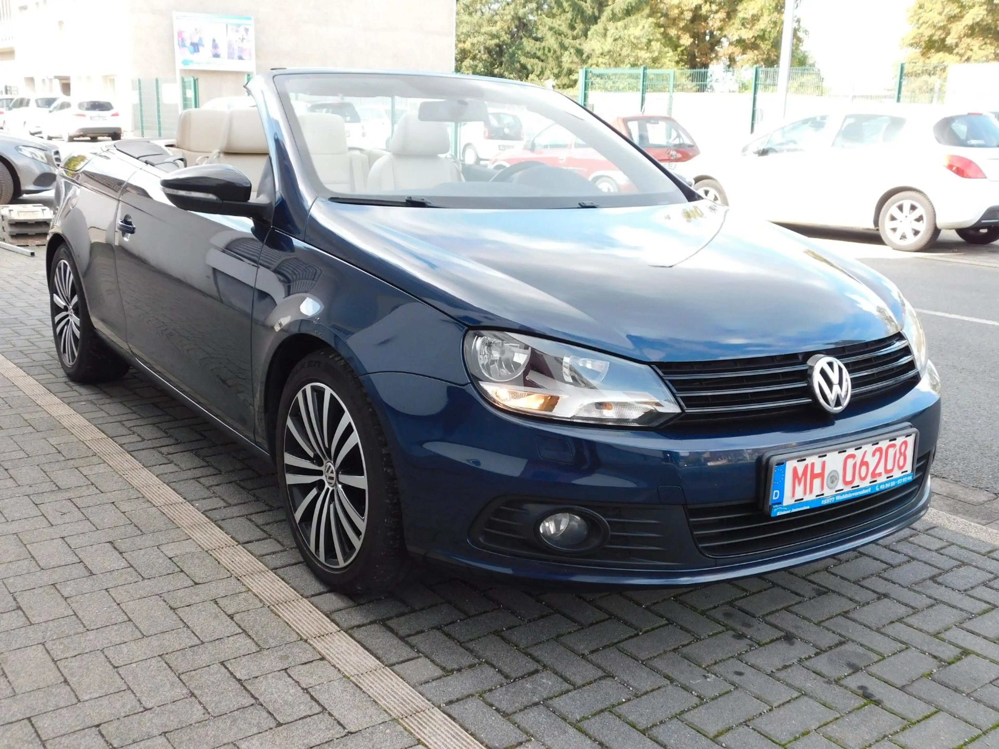 Volkswagen Eos Cabriolet 2.0 TDI DSG/Leder/PDC/Sport Paket — photo 6