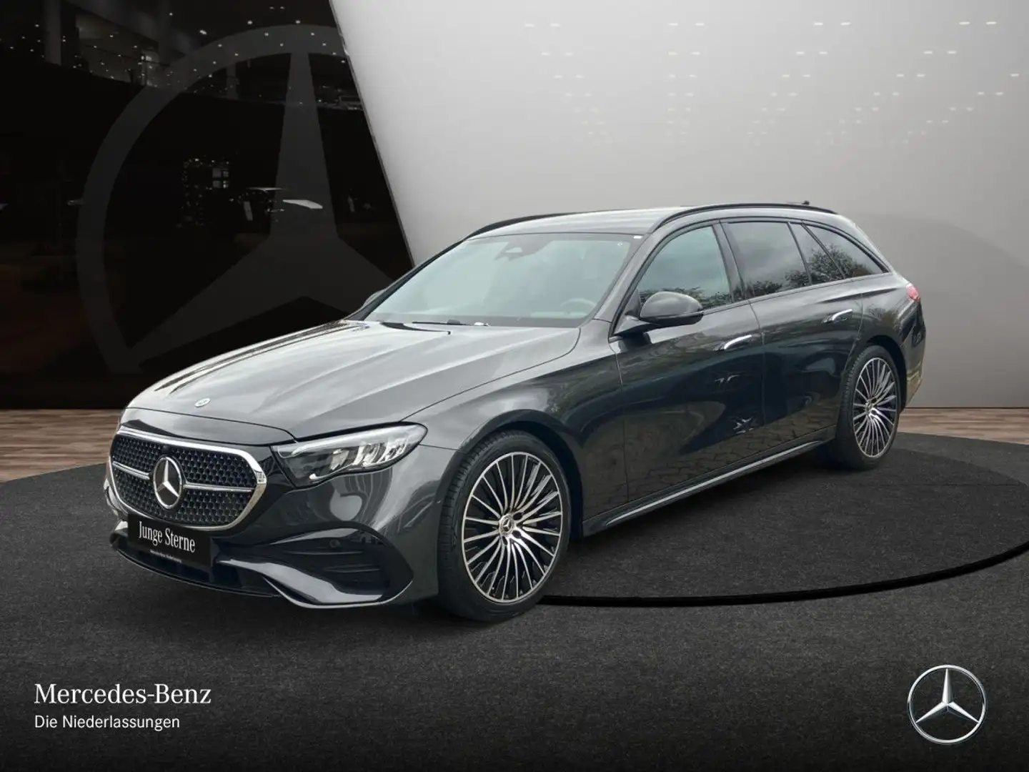 Mercedes-Benz E 220 d T AMG Burmester Distr. LED AHK Sitzklima Grau - 2