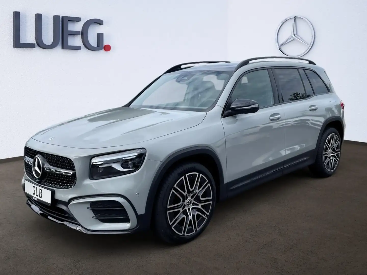 Mercedes-Benz GLB 200 d 4MATIC AMG-SPECIAL-EDITION+PANODACH+ Grau - 2