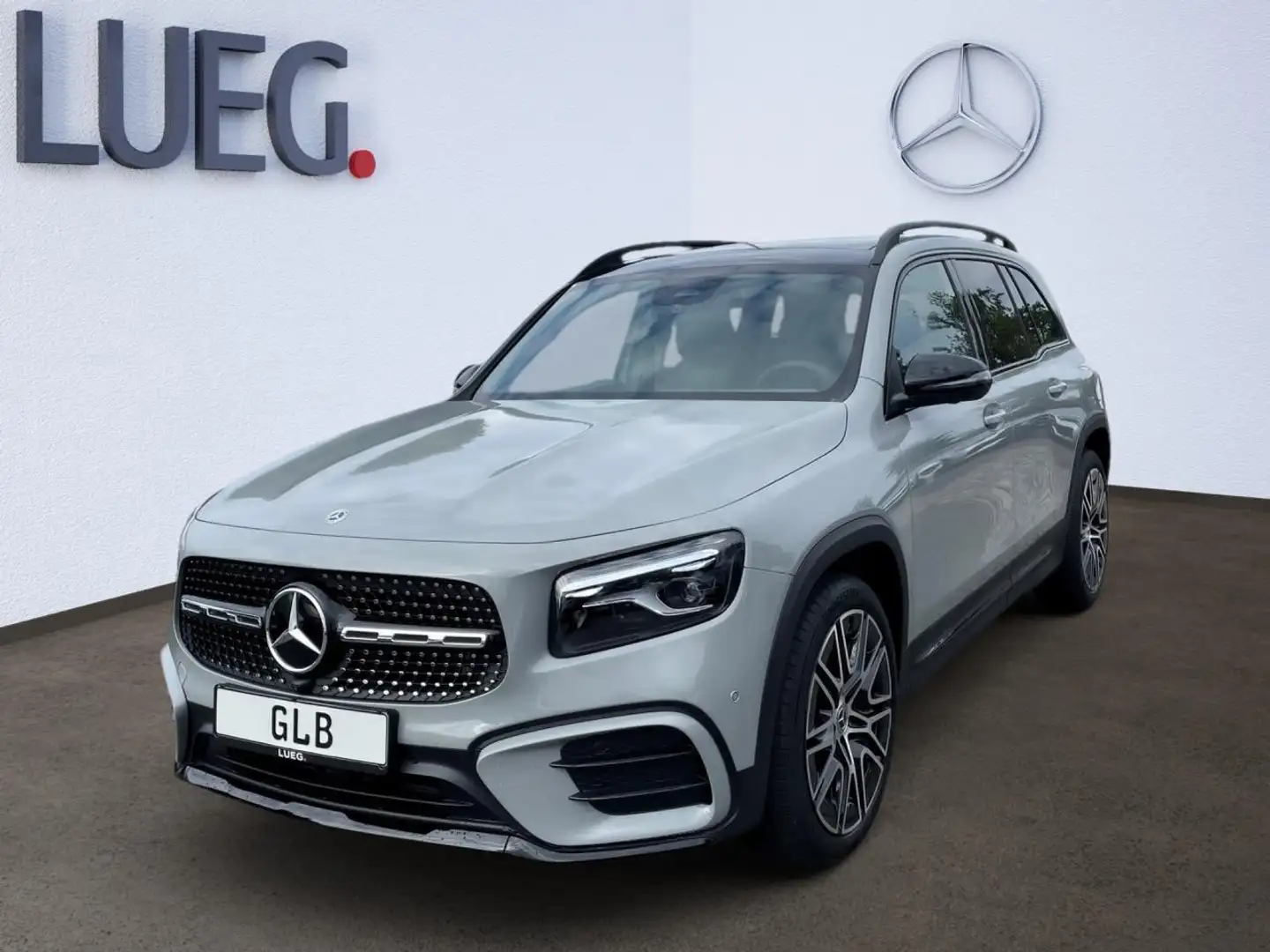 Mercedes-Benz GLB 200 d 4MATIC AMG-SPECIAL-EDITION+PANODACH+ Grau - 1