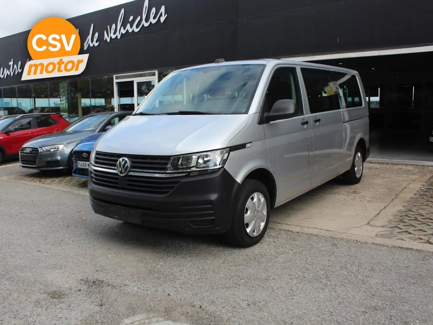 Volkswagen Transporter 2.0 TDI 110 COMBI L2 - 1