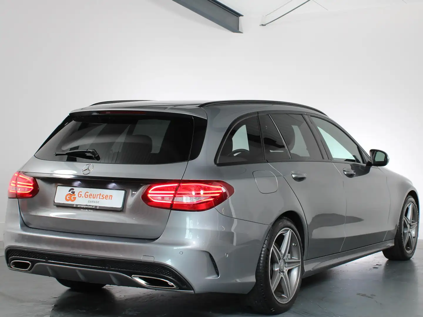 Mercedes-Benz C 200 Estate AMG-line, LED koplampen, Lederen bekleding, Grigio - 2