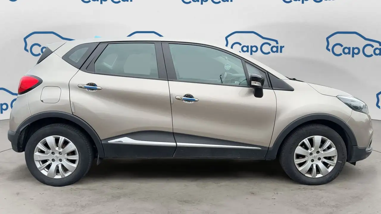 Renault Captur — photo 4