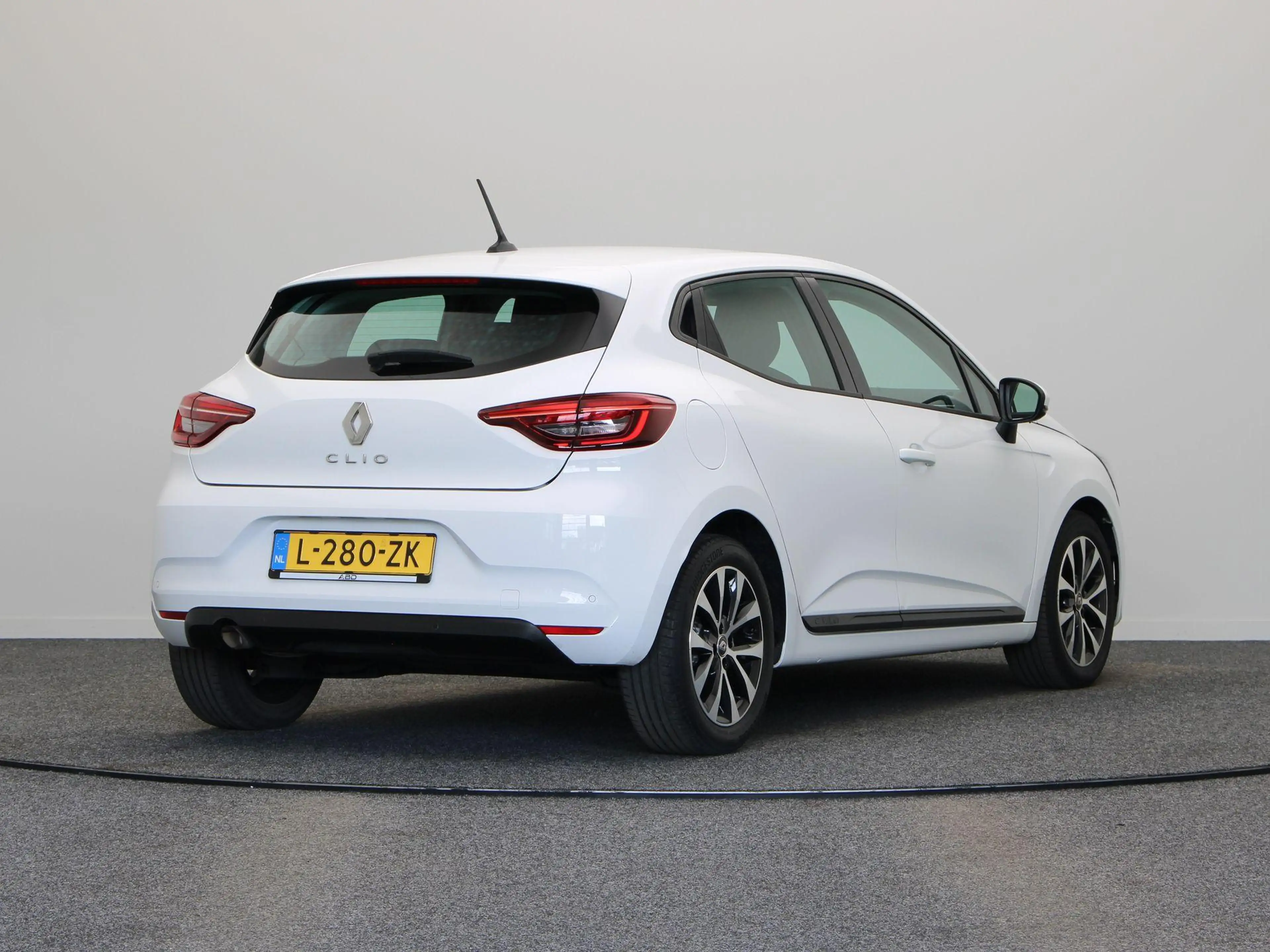 Renault Clio 1.0 TCe Zen | 1e Eigenaar! | Airco | Cruise Contro — photo 11