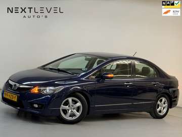 1.3 Hybrid Elegance Automaat Airco Cruise Stoelver