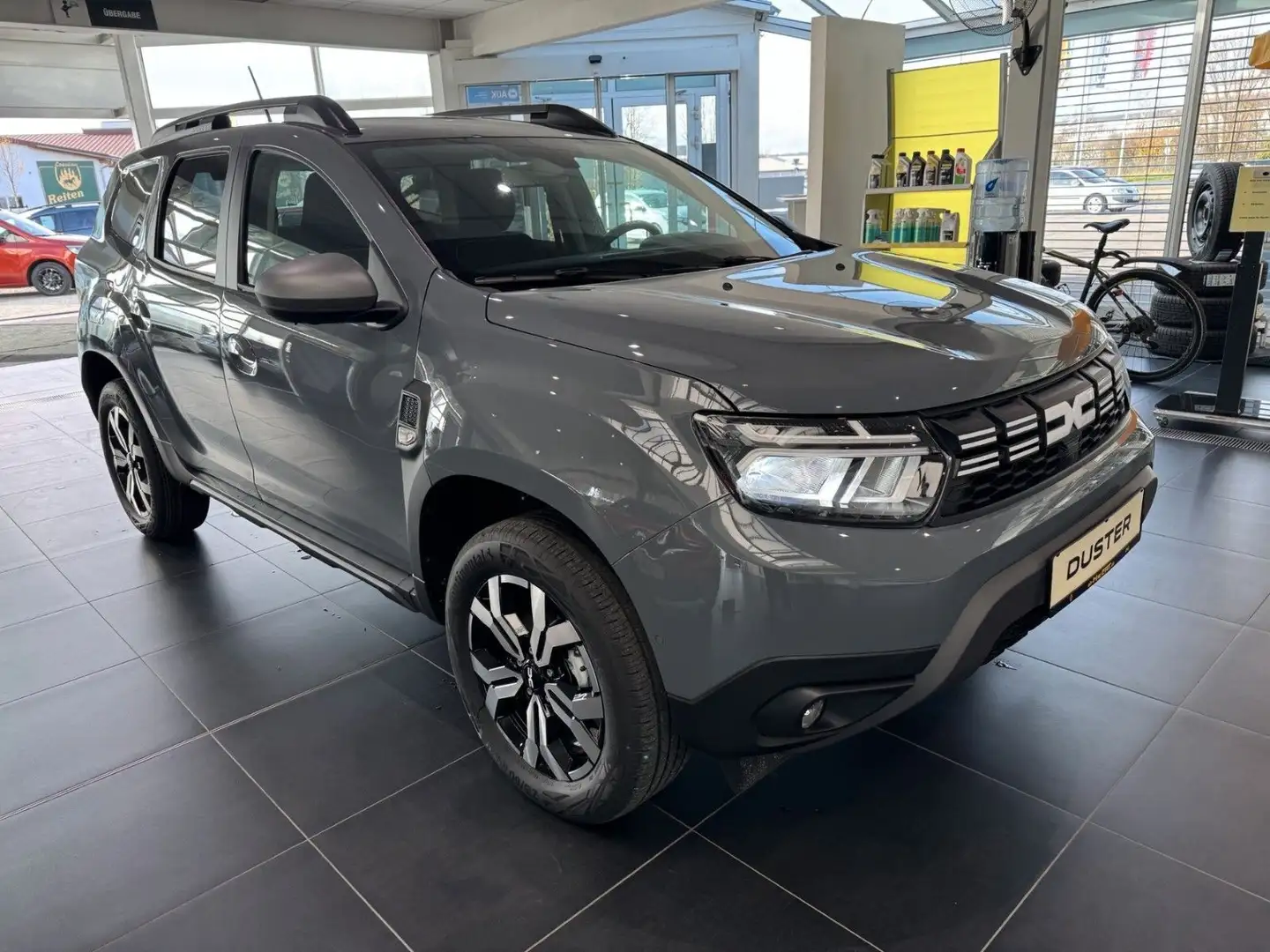 Dacia Duster II Journey EDC 150 "AUTOMATIK" Grau - 2