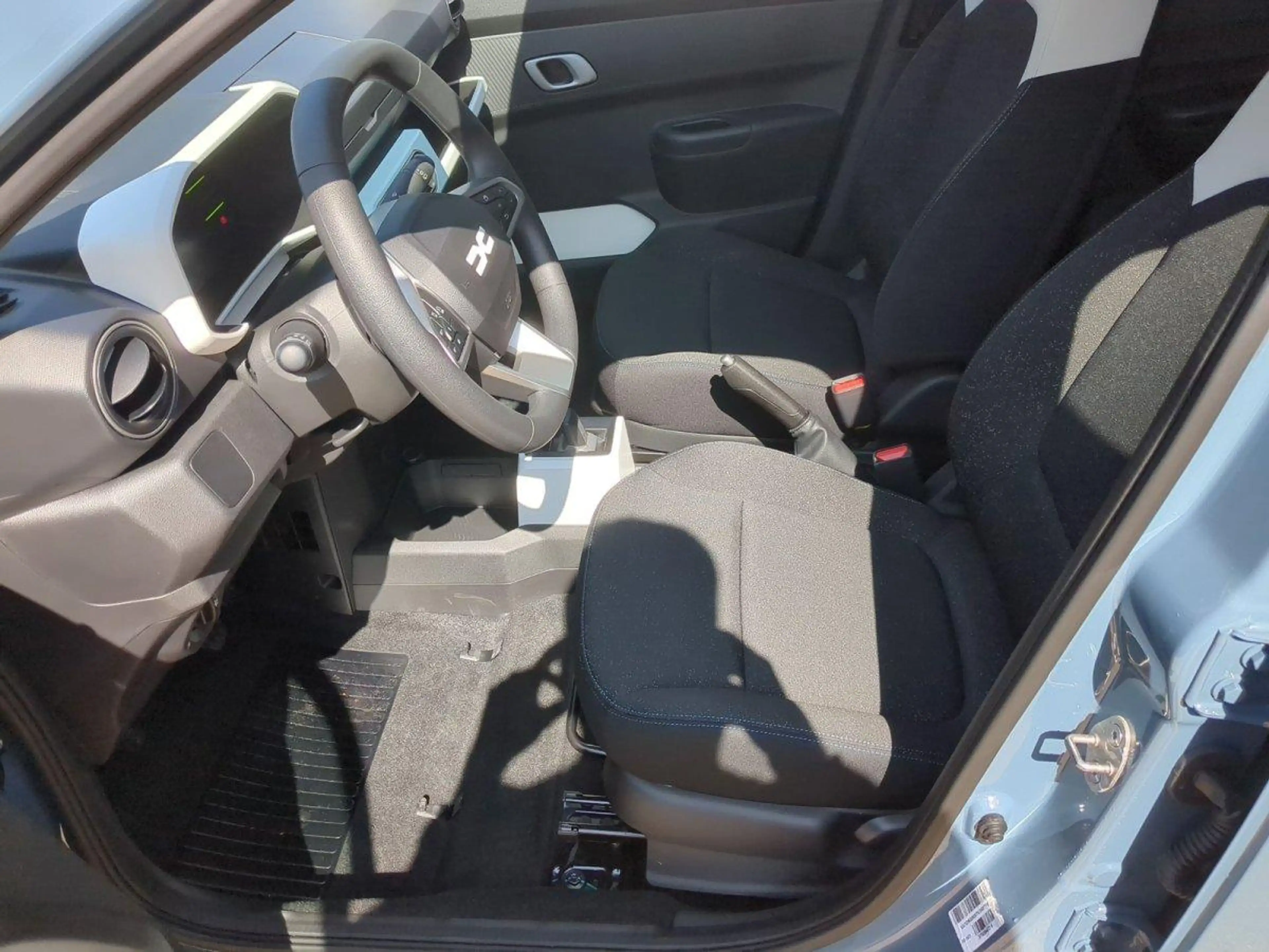 Dacia Spring Expression Klima+PDC+CCS Electric 70 51 kW (69 ... — photo 4