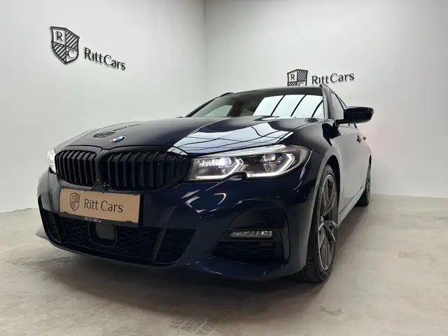 BMW 3 Series view 5