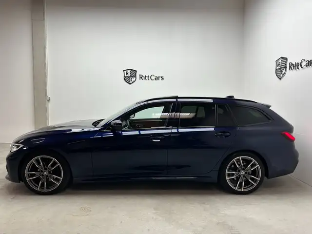 BMW 3 Series view 10