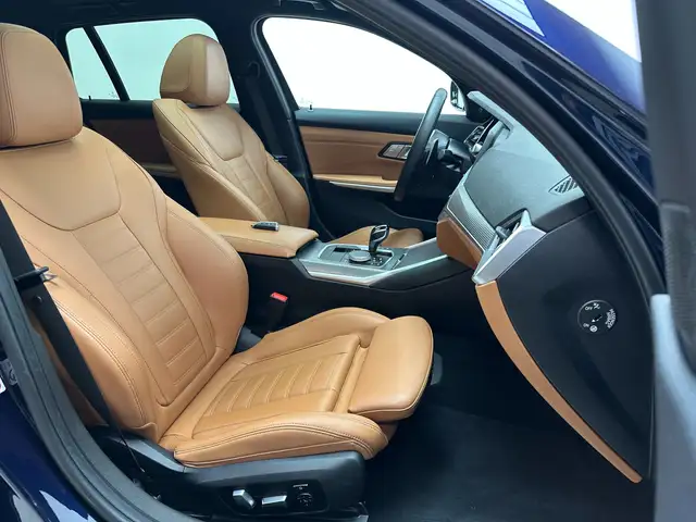 BMW 3 Series view 21
