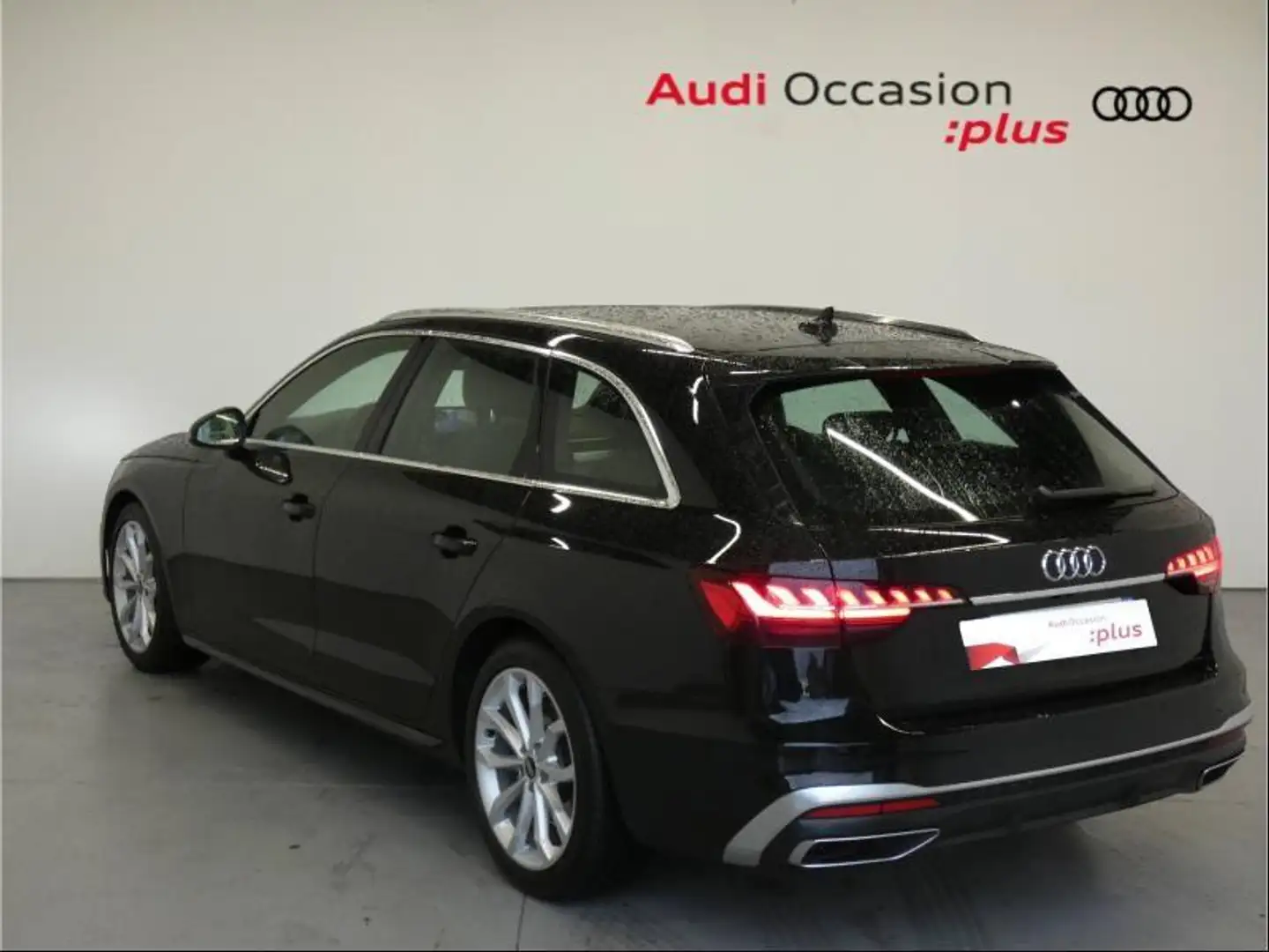 Audi A4 35 TFSI 150ch S line S tronic 7 Noir - 2
