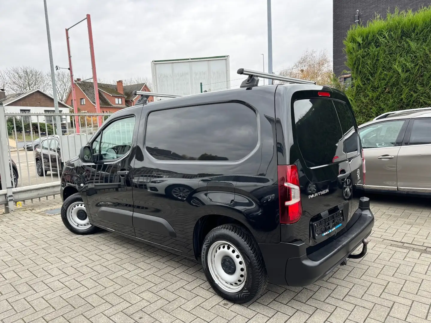 Peugeot Partner 1.6 BlueHDi - Airco - BTW ** 1 JAAR GARANTIE ** !! Noir - 2