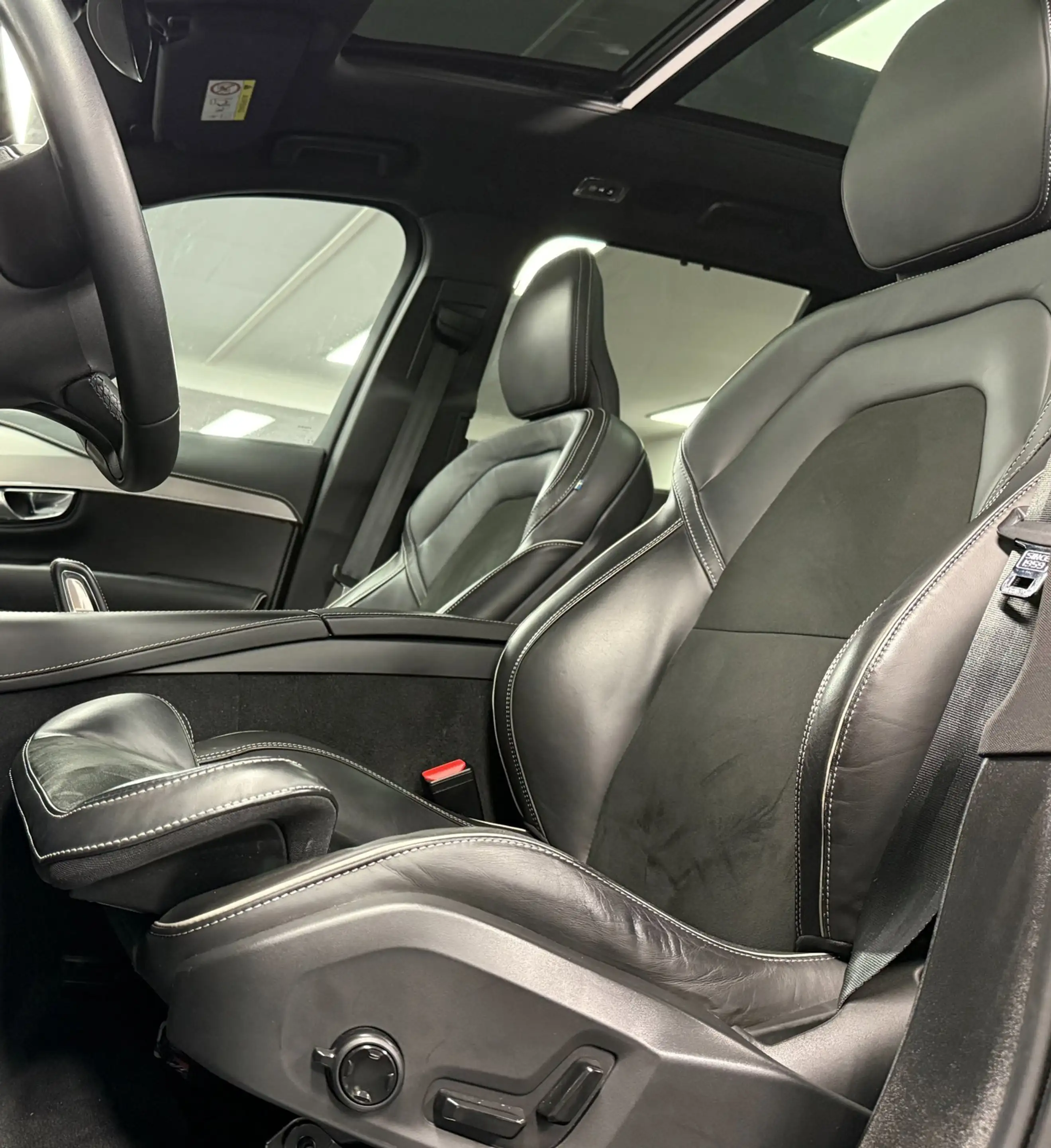 Volvo XC90 2.0 T8 Recharge AWD Plus Dark 455PK*Panodak*7Pers* — photo 5