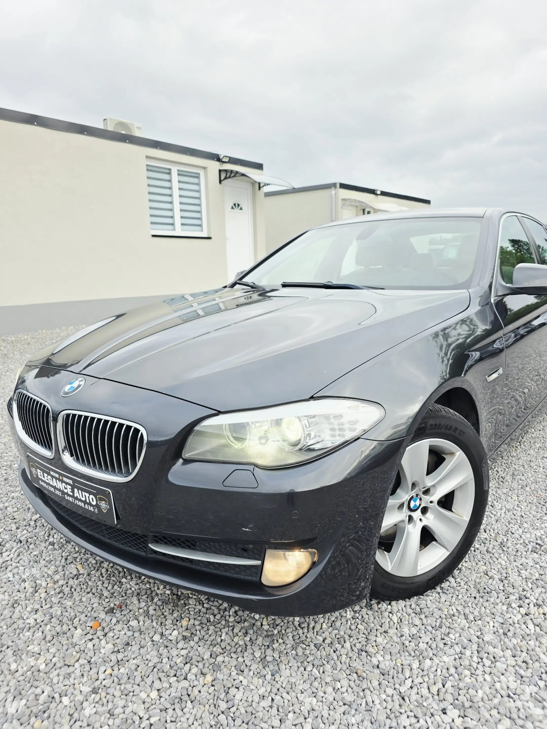 BMW 525 525dAS-Etat showroom — photo 9