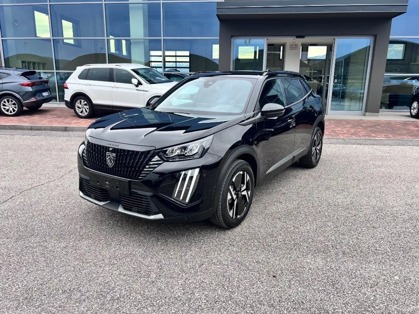 Peugeot 2008 PureTech 100 S&S Allure Nero - 1