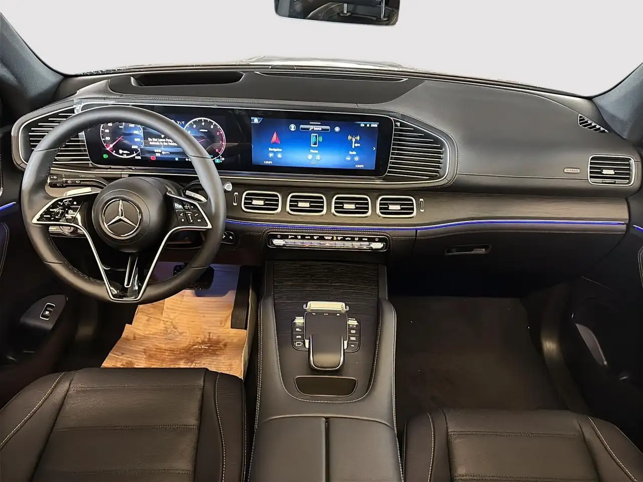Mercedes-Benz GLE снимка Mercedes-Benz GLE