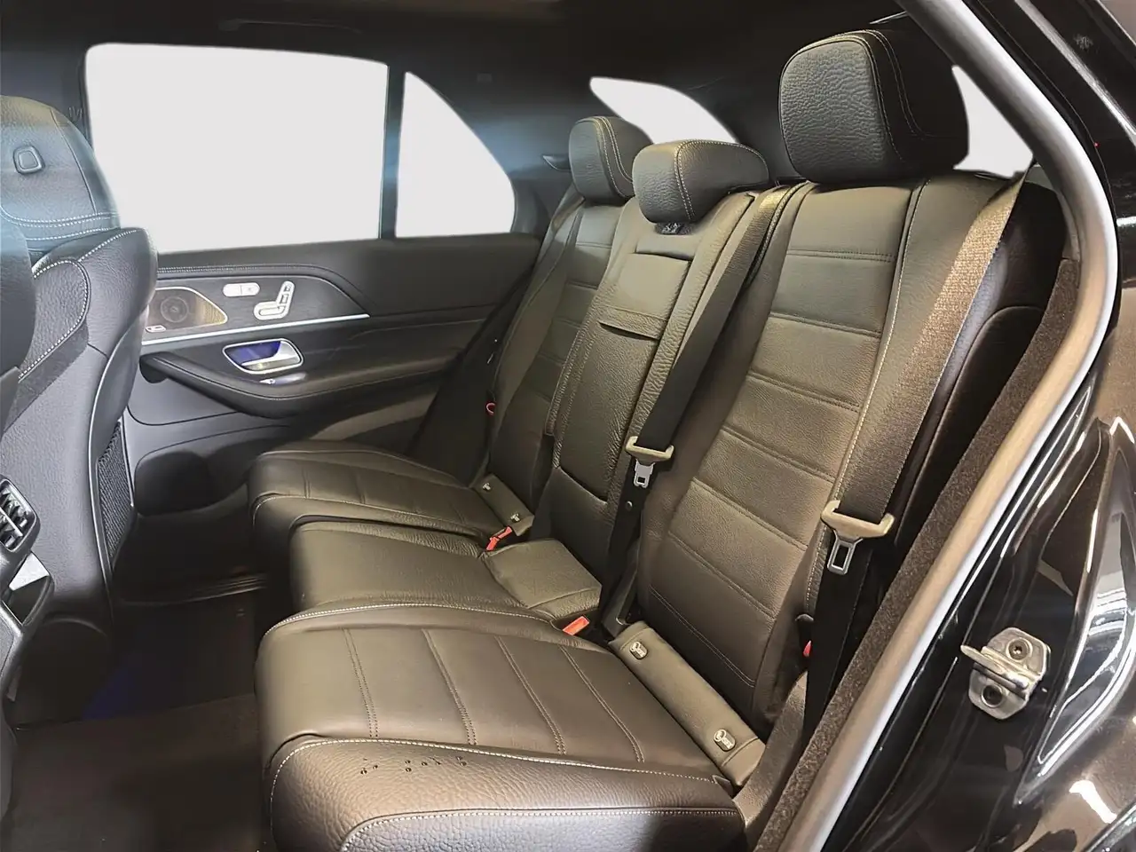 Mercedes-Benz GLE снимка Mercedes-Benz GLE