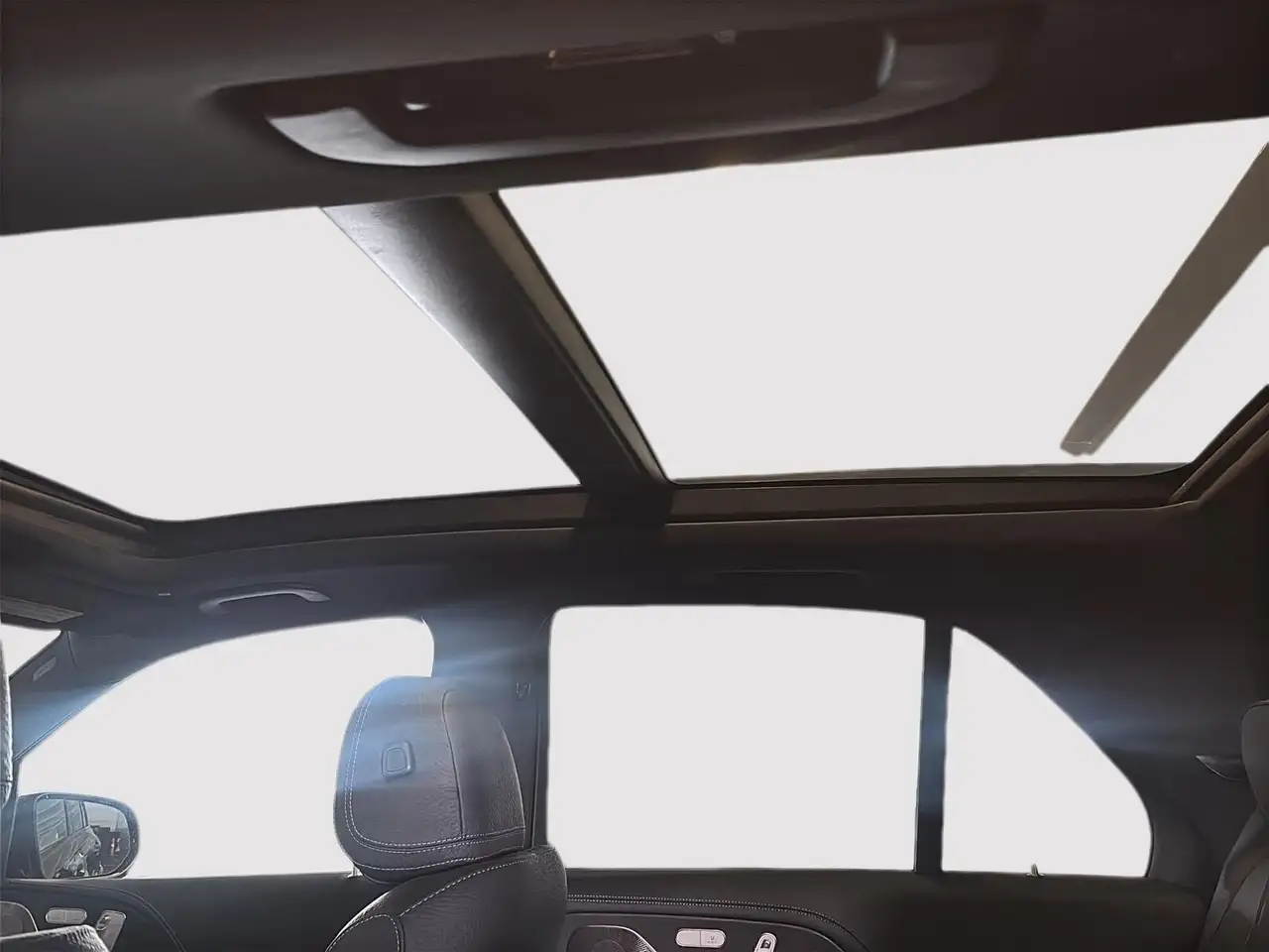 Mercedes-Benz GLE снимка Mercedes-Benz GLE