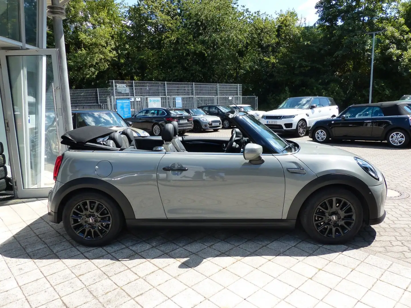 MINI One One Cabrio Classic Trim, Leder, Navigation, LED Grau - 2