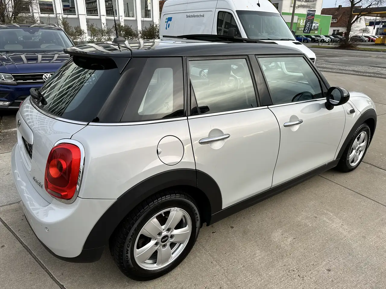 Das Auto
