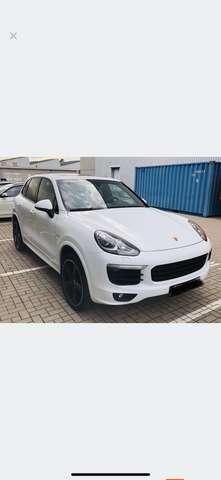 Porsche Cayenne Diesel Platinum Edition
