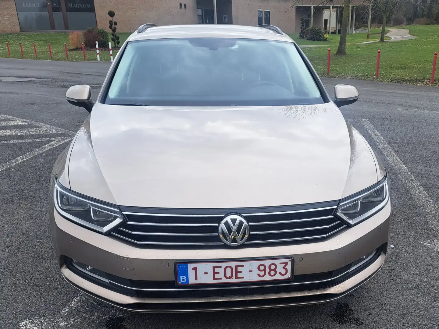 Volkswagen Passat Variant SW 1.6 CR TDi Trendline Oro - 2