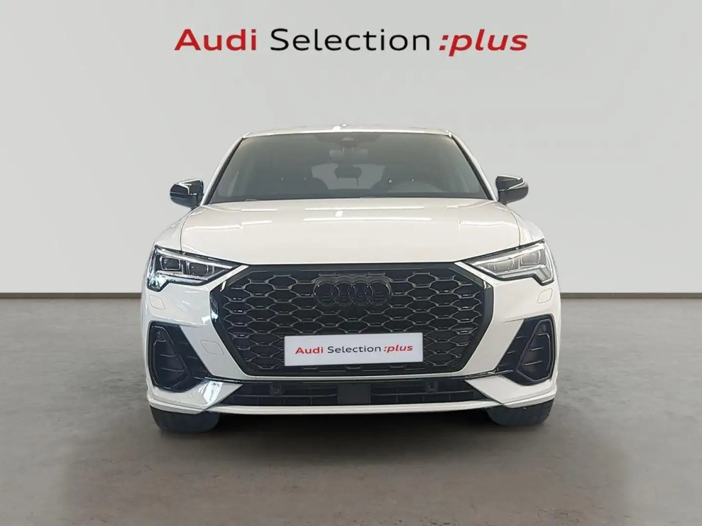 Audi Q3 Sportback 35 TDI Black line S tronic Wit - 2