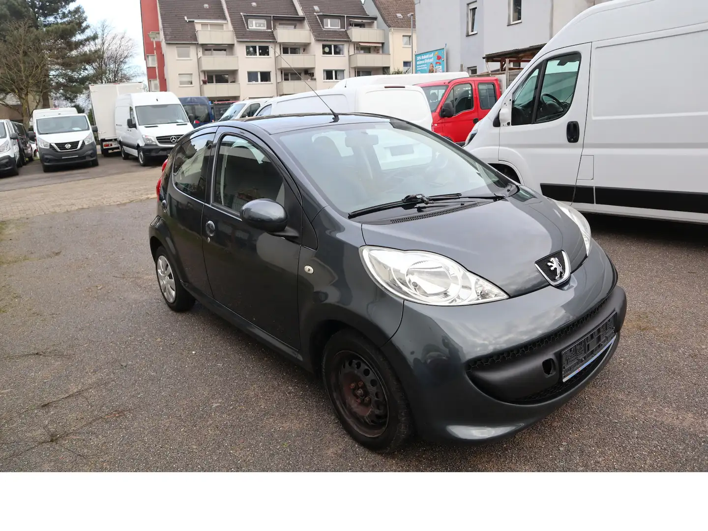 Peugeot 107 Filou Klima Automatik Scheckheftgepflegt Grijs - 2