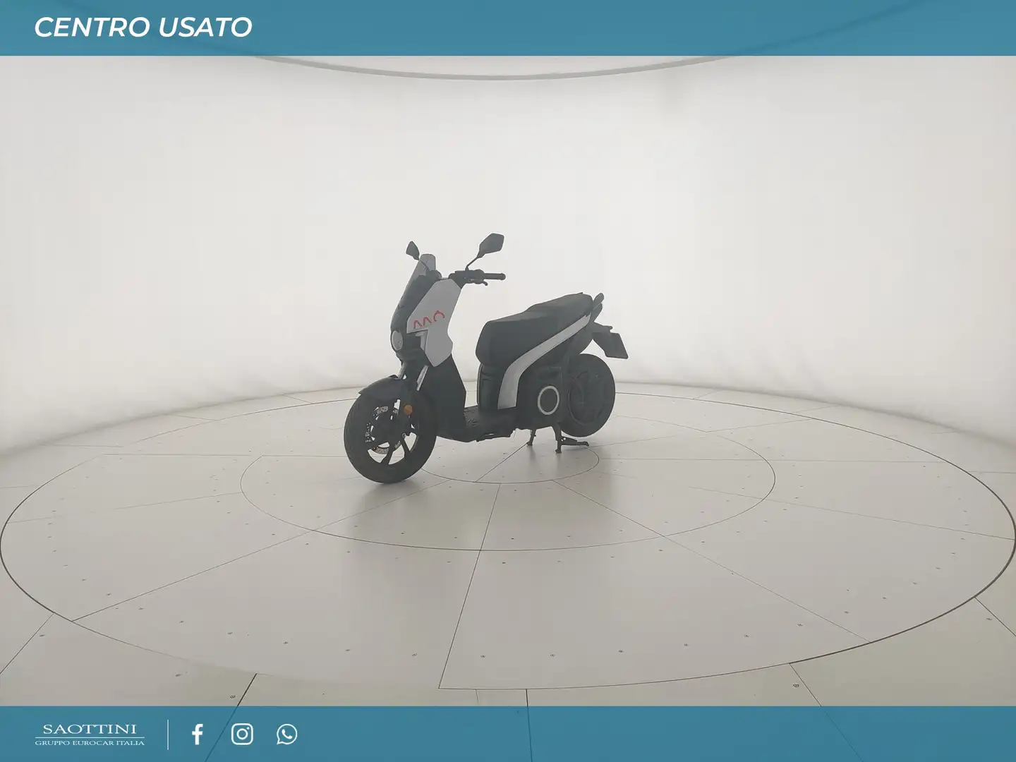 SEAT MO eScooter 125 White R9kW Blanc - 1