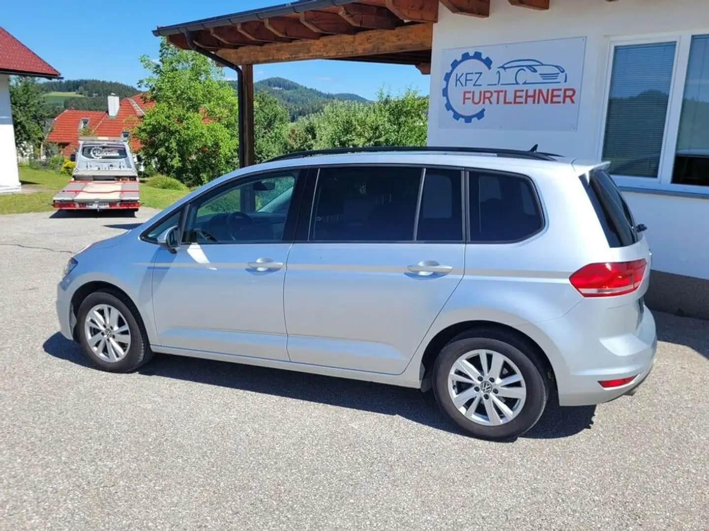 Volkswagen Touran Life TDI DSG Silber - 2