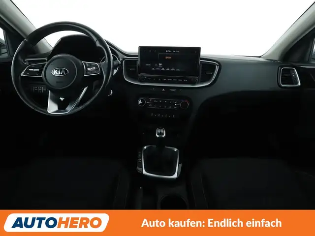 Kia Ceed view 12