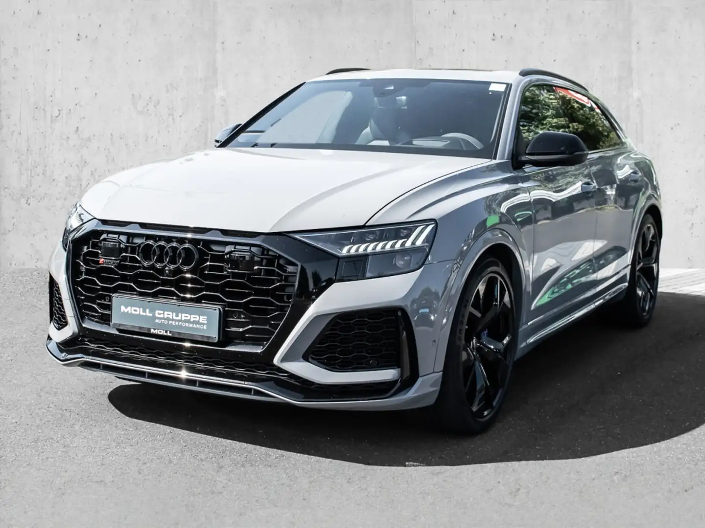 Audi RS Q8 441(600)  tiptronic AHK NAVI LUFT PANO Šedá - 2