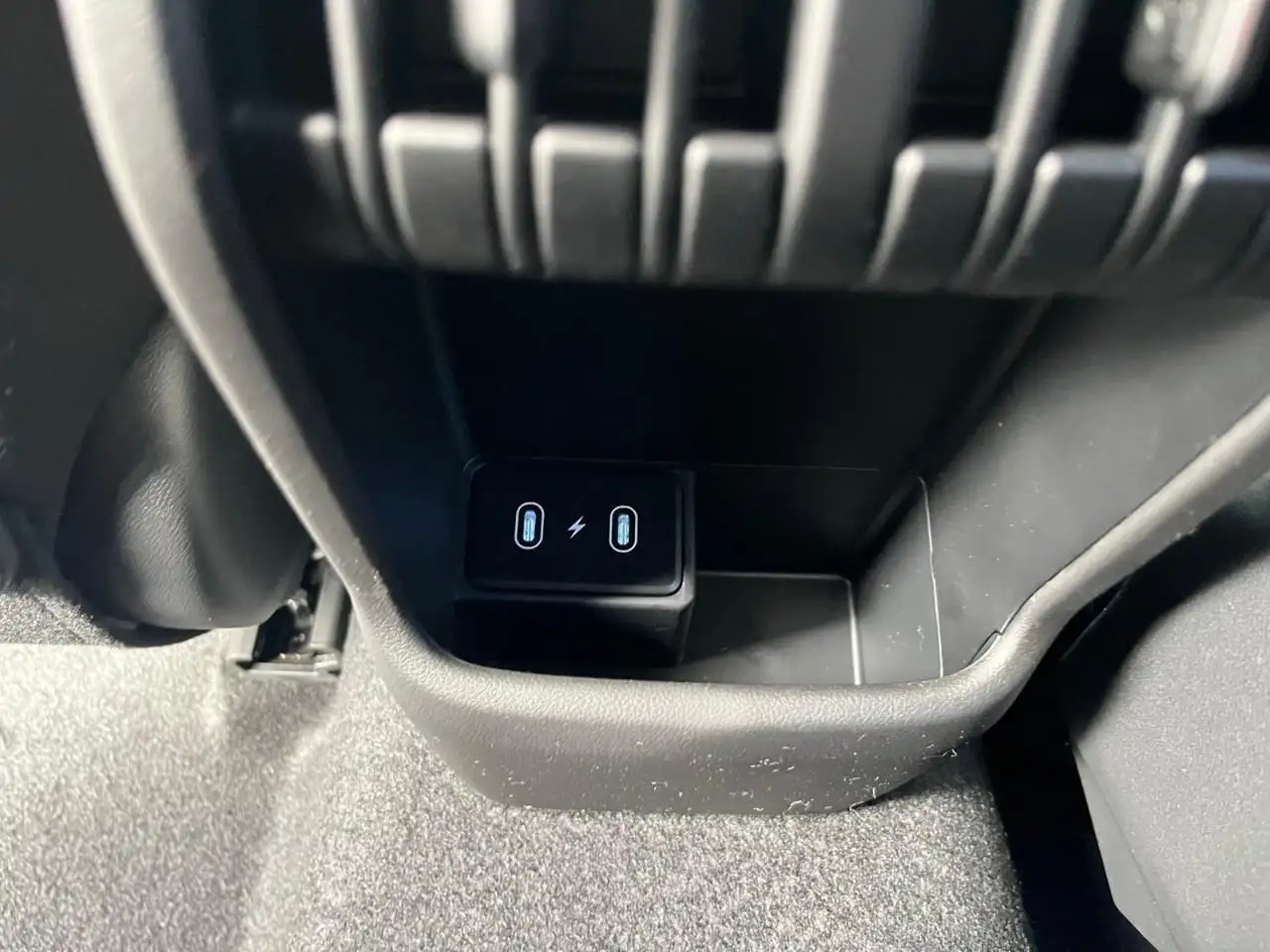 Hyundai KONA fotografie Hyundai KONA