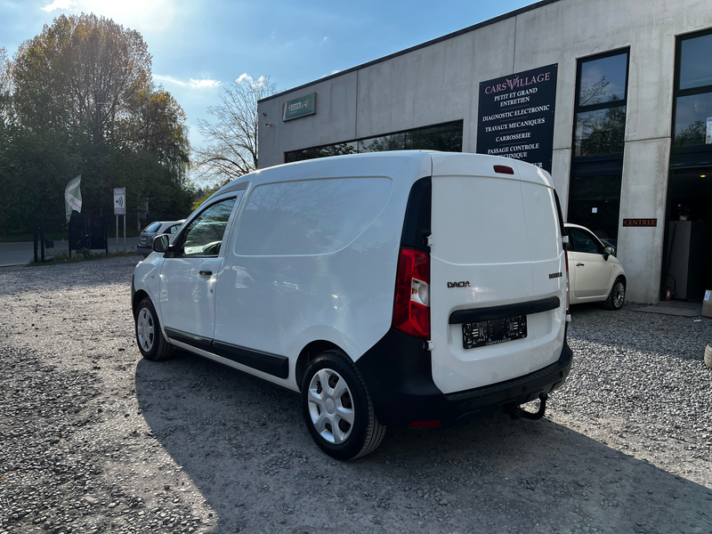 Dacia Dokker 1.5 dCi Ambiance S/S (EU6)/12 MOIS DE GARANTIE — photo 4