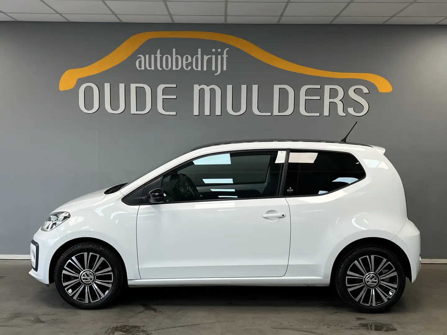 Volkswagen up! 1.0 BMT SOUND Parkeersensoren/Stoelverwarming/LMV Blanc - 2